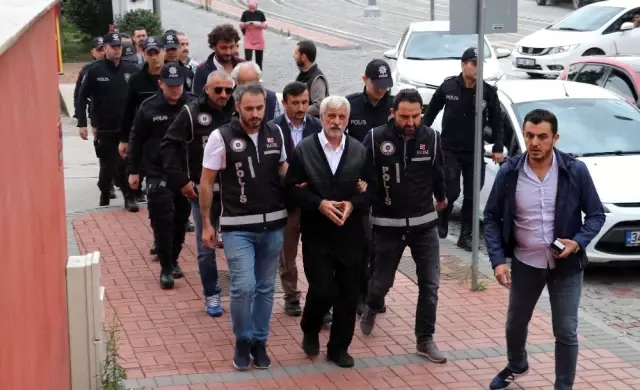 Sahte peygamberin evinde çok miktarda para ele geçirildi Sahte peygamberin evinde çok miktarda para ele geçirildi