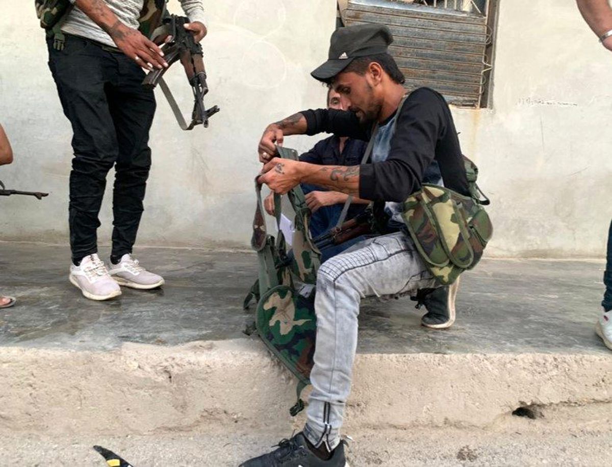 Suriye'de YPG'li teröristler camilerde gizleniyor