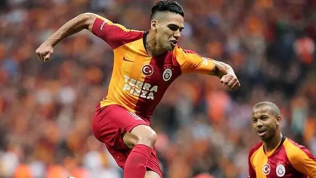 Tuncay Şanlı'dan Radamel Falcao yorumu Tuncay Şanlı'dan Radamel Falcao yorumu