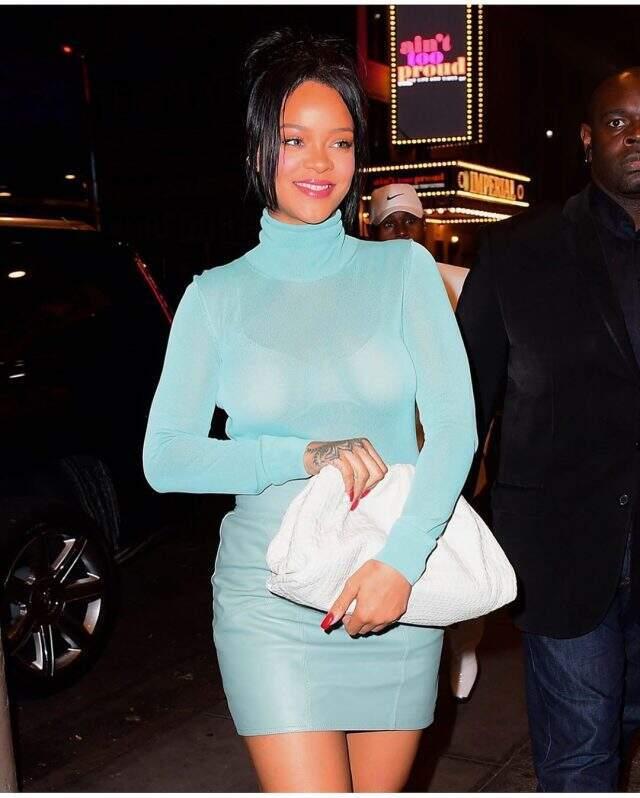 Yıldız şarkıcı Rihanna: Trump şu anda Amerika'daki en akıl hastası insan