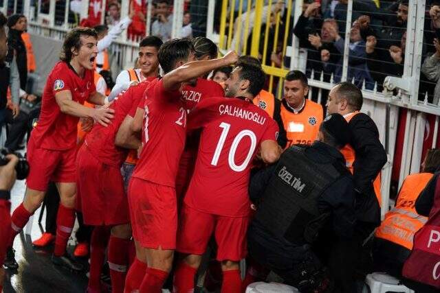 A Milli Takımımız son dakikada attı, Kadıköy yıkıldı!