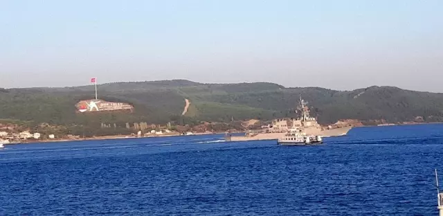ABD savaş gemisi 'USS Porter', Çanakkale Boğazı'ndan geçti ABD savaş gemisi 'USS Porter', Çanakkale Boğazı'ndan geçti