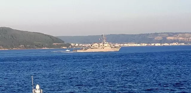 ABD savaş gemisi 'USS Porter', Çanakkale Boğazı'ndan geçti ABD savaş gemisi 'USS Porter', Çanakkale Boğazı'ndan geçti