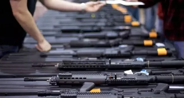 Almanya, Türkiye'ye silah satışını durduracağını açıkladı