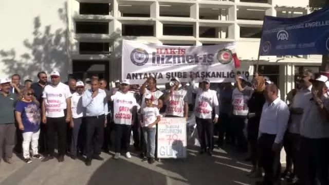 Antalya Büyükşehir Belediyesindeki grev kararı Antalya Büyükşehir Belediyesindeki grev kararı