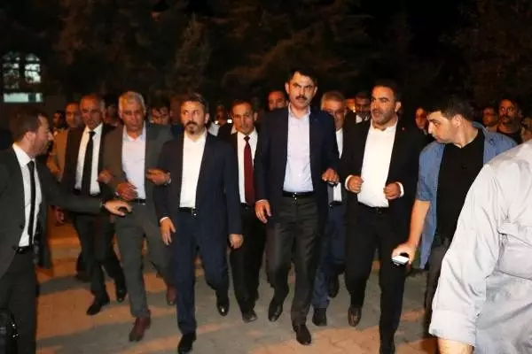Bakan kurum: güvenli bölgede 700 bin nüfus köylerde, 300 bin ilçelerde barınacak (2) Bakan kurum: güvenli bölgede 700 bin nüfus köylerde, 300 bin ilçelerde barınacak (2)