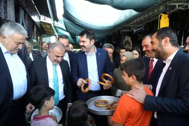 Bakan Kurum, 'Operasyon bittiği zaman yerleşim alanı inşası projesini hayata geçireceğiz' Bakan Kurum, 'Operasyon bittiği zaman yerleşim alanı inşası projesini hayata geçireceğiz'