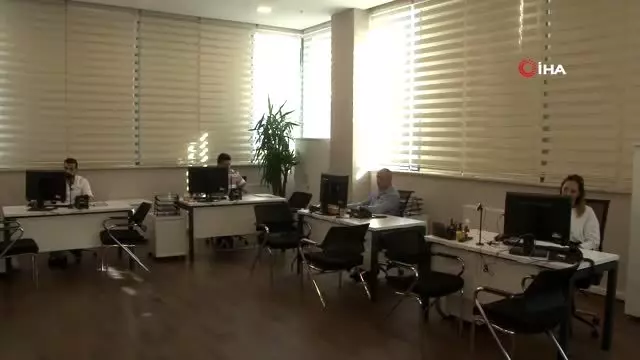 Bakan Selçuk, Zeytinburnu Kariyer Merkezi'nin açılışına katıldı Bakan Selçuk, Zeytinburnu Kariyer Merkezi'nin açılışına katıldı