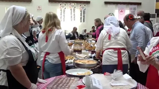Balkan Türkleri kültürlerini sergiledi Balkan Türkleri kültürlerini sergiledi