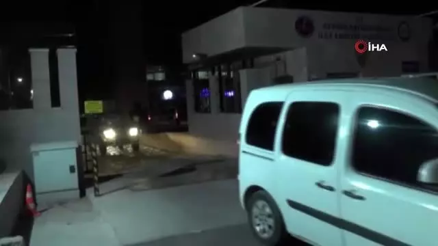 Barış Pınarı Harekatı'na karşı propaganda yapan HDP'lilere gözaltı Barış Pınarı Harekatı'na karşı propaganda yapan HDP'lilere gözaltı