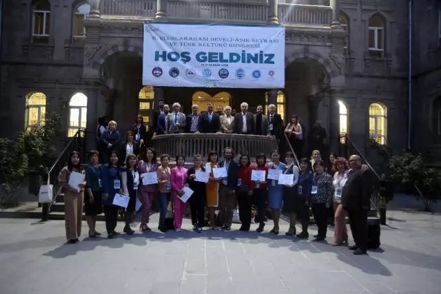 Başkan Mehmet Cabbar: 'Develi'yi daha çok tanıtma gayreti içerisindeyiz' Başkan Mehmet Cabbar: 'Develi'yi daha çok tanıtma gayreti içerisindeyiz'