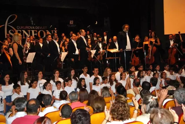 Ç.D.S.O'dan 'Osmanlı'dan Viyana'ya Konseri' Ç.D.S.O'dan 'Osmanlı'dan Viyana'ya Konseri'