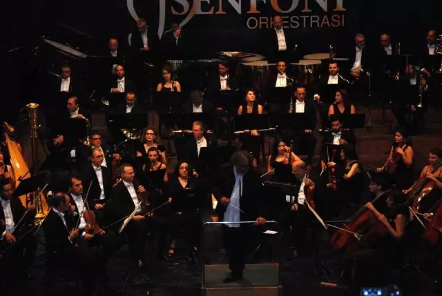 Ç.D.S.O'dan 'Osmanlı'dan Viyana'ya Konseri' Ç.D.S.O'dan 'Osmanlı'dan Viyana'ya Konseri'