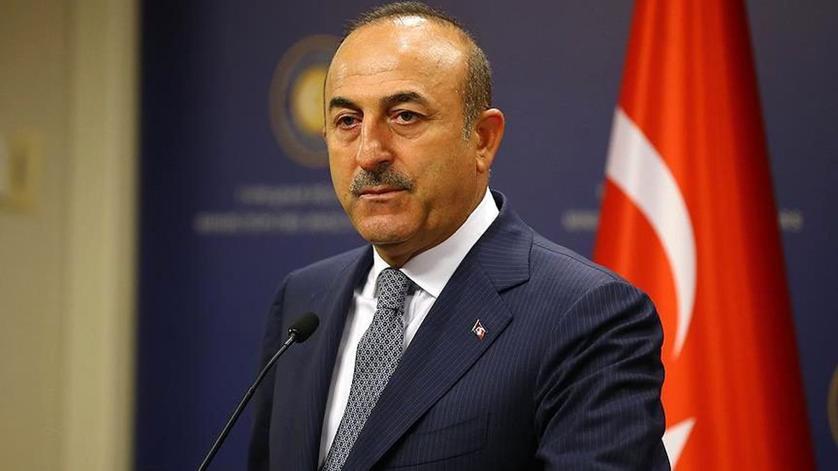 Çavuşoğlu'ndan Trump'ın arabuluculuk sözlerine yanıt: Teröristlerle müzakere yapmayız