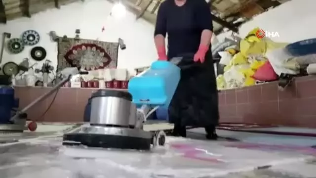 Çok sevdiği işi yapmak için ahırı halı yıkama tesisine çevirdi Çok sevdiği işi yapmak için ahırı halı yıkama tesisine çevirdi