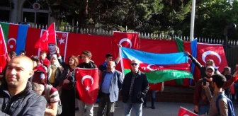Macaristan'daki Türkler'den YPG/PKK yandaşlarına tepki