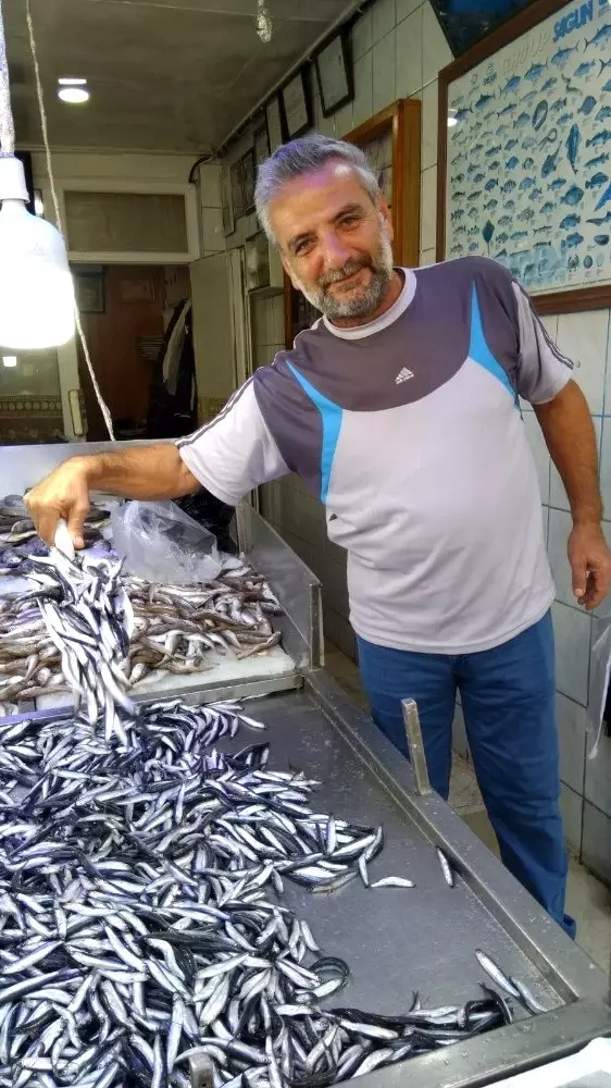 Mustafa Çelebi; 'Hamsinin ömrü tükeniyor' Mustafa Çelebi; 'Hamsinin ömrü tükeniyor'