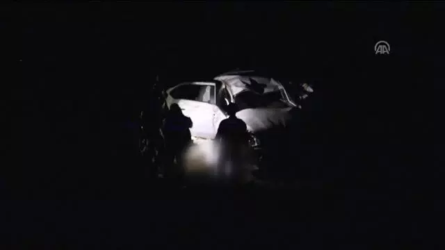 Otomobil şarampole devrildi: 1 ölü, 1 yaralı