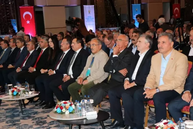 Özhaseki: 'Şehirlerimiz depreme hazırlıklı değil' Özhaseki: 'Şehirlerimiz depreme hazırlıklı değil'