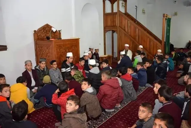 Sabah namazında Mehmetçikler için dua edildi