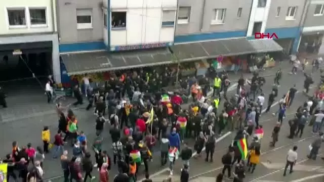 Terör örgütü pkk yanlıları, nürnberg'deki türk marketine saldırdı Terör örgütü pkk yanlıları, nürnberg'deki türk marketine saldırdı