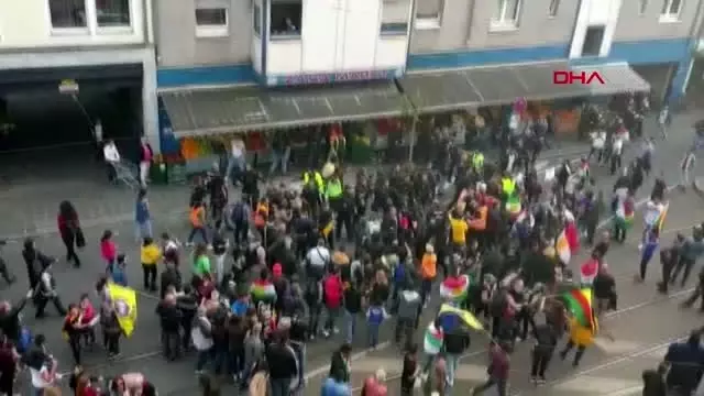 Terör örgütü pkk yanlıları, nürnberg'deki türk marketine saldırdı Terör örgütü pkk yanlıları, nürnberg'deki türk marketine saldırdı