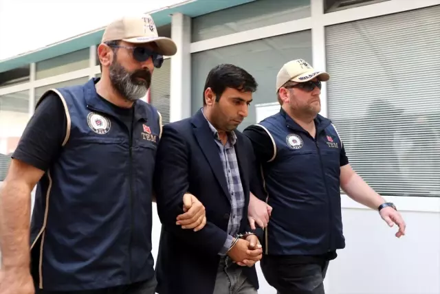 Terör örgütü propagandasına gözaltı Terör örgütü propagandasına gözaltı