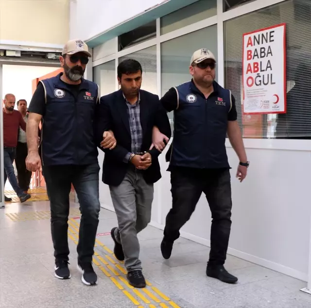 Terör örgütü propagandasına gözaltı Terör örgütü propagandasına gözaltı