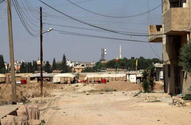 TSK uçakları Tel Abyad üzerinden bildiri attı: PYD/PKK'dan uzak durun