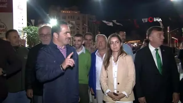 13'üncü Beyoğlu Sahaf Festivali'nin kapanışı yapıldı 13'üncü Beyoğlu Sahaf Festivali'nin kapanışı yapıldı