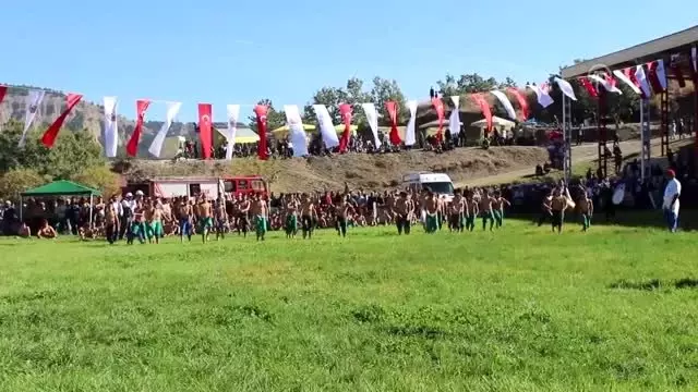 Anadolu'nun Kırkpınarı Tosya Yağlı Güreşleri sona erdi Anadolu'nun Kırkpınarı Tosya Yağlı Güreşleri sona erdi