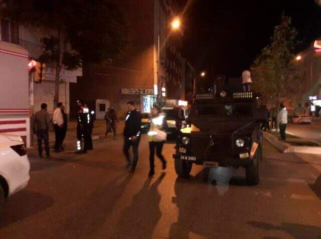 Esenyurt'ta cezaevi firarisi polisle çatıştı: 2 yaralı