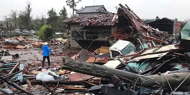 Japonya'da Hagibis Tayfunu'nda ölü sayısı 11'e yükseldi Japonya'da Hagibis Tayfunu'nda ölü sayısı 11'e yükseldi