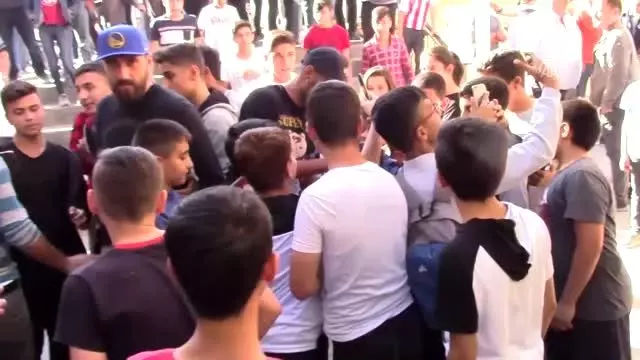 Mecnun Otyakmaz: 'Avrupa hedefimizi hayata geçirmek istiyoruz' Mecnun Otyakmaz: 'Avrupa hedefimizi hayata geçirmek istiyoruz'