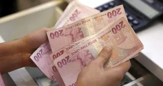Bakan Varank: Sanayi Doktora Programı'na katılan öğrencilere aylık 4 bin 500 TL burs verilecek