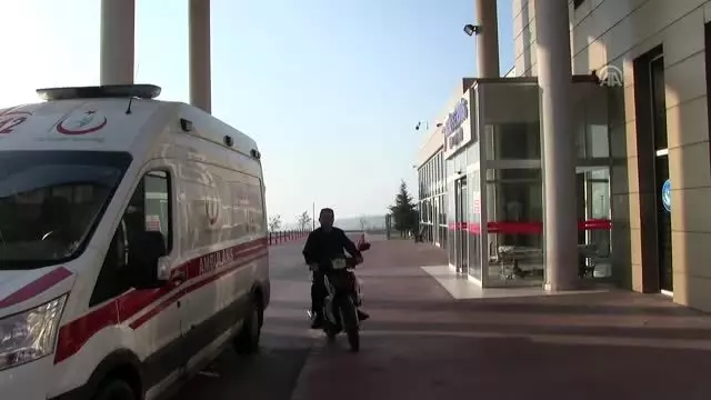 Balıkesir'de düzensiz göçmenleri taşıyan tekne battı Balıkesir'de düzensiz göçmenleri taşıyan tekne battı