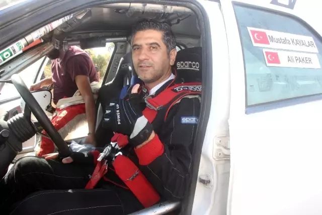 Başkan Kayalar, pistin tozunu attırdı Başkan Kayalar, pistin tozunu attırdı