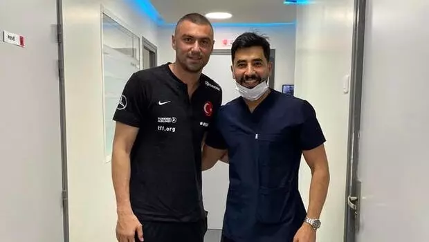 Burak Yılmaz'a Fransa maçı öncesi müdahale! Burak Yılmaz'a Fransa maçı öncesi müdahale!