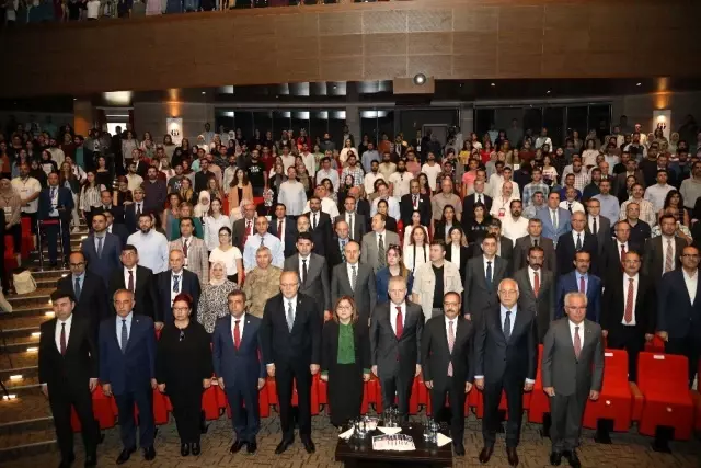 Dünya Göç ve Mülteci Kongresi toplandı Dünya Göç ve Mülteci Kongresi toplandı
