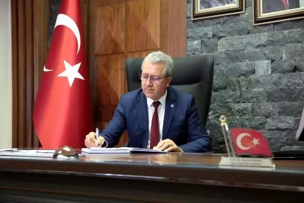 Ege üniversitesi'nin çifte gururu Ege üniversitesi'nin çifte gururu