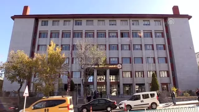 'En büyük eroin operasyonu' sanıkları hakim karşısında 'En büyük eroin operasyonu' sanıkları hakim karşısında