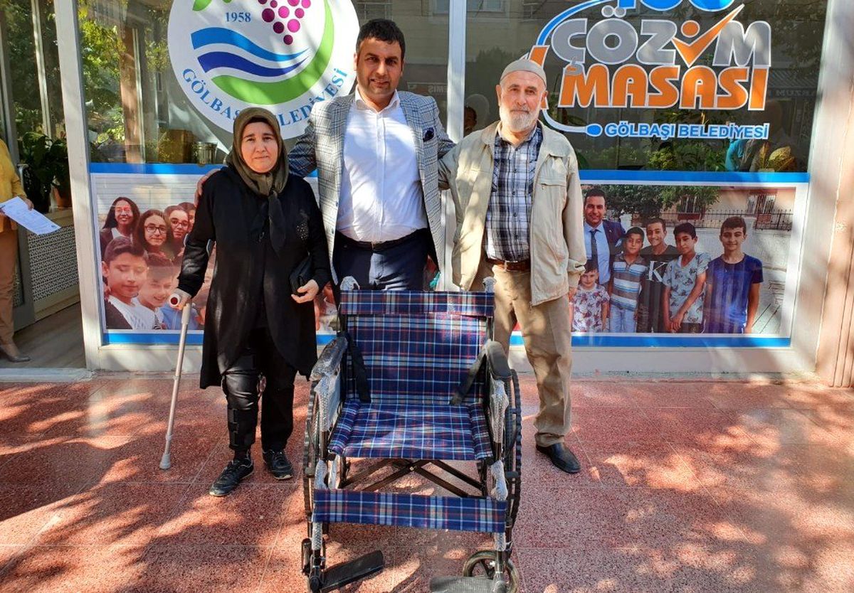 Engellilere tekerlekli sandalye verildi Haberler