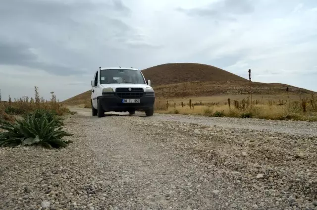 Erciyes Dağı'nda bulunan manyetik alan sürücüleri şaşırtıyor Erciyes Dağı'nda bulunan manyetik alan sürücüleri şaşırtıyor