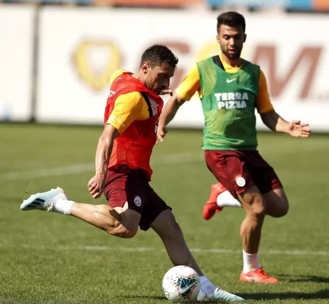Galatasaray'da Sivasspor maçı hazırlıkları sürüyor Galatasaray'da Sivasspor maçı hazırlıkları sürüyor