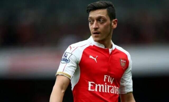 Hamit Altıntop'tan Mesut Özil açıklaması: Bir gün Türkiye'de oynayacak