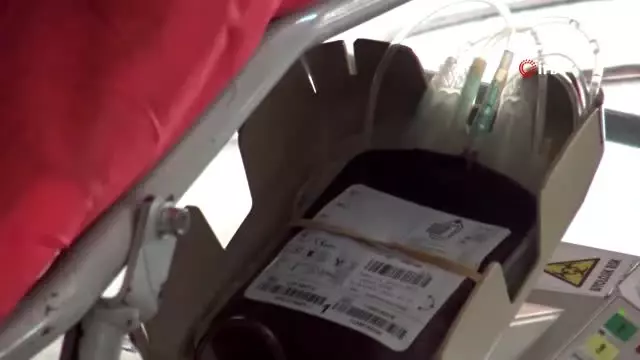 Hatay Büyükşehir ve HATSU'dan Mehmetçik için kan bağışı