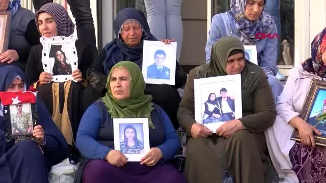 Hdp önündeki eylemde 42'nci gün Hdp önündeki eylemde 42'nci gün
