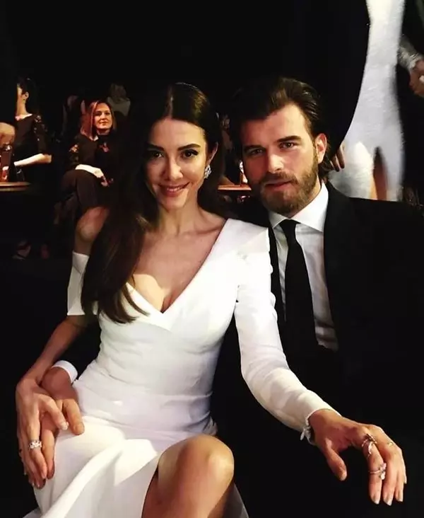 Kıvanç Tatlıtuğ'un eşi Başak Dizer'i ünlü model Sara Sampaio ile aldattığı iddia edildi Kıvanç Tatlıtuğ'un eşi Başak Dizer'i ünlü model Sara Sampaio ile aldattığı iddia edildi