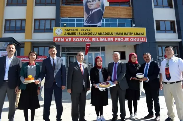 Mehmetçiğe Destek Çığ Gibi Büyüyor Mehmetçiğe Destek Çığ Gibi Büyüyor