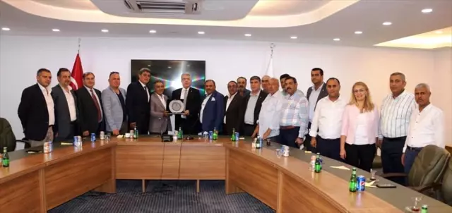 Nizip Ticaret Odası'ndan Reyhanlı Ticaret Odası'na ziyaret Nizip Ticaret Odası'ndan Reyhanlı Ticaret Odası'na ziyaret